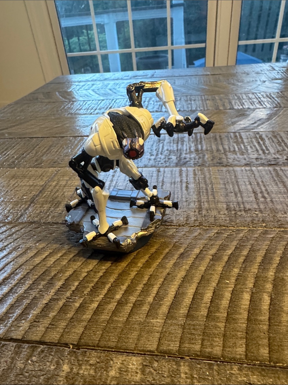 Amiibo Robot Figurine with Red Eye